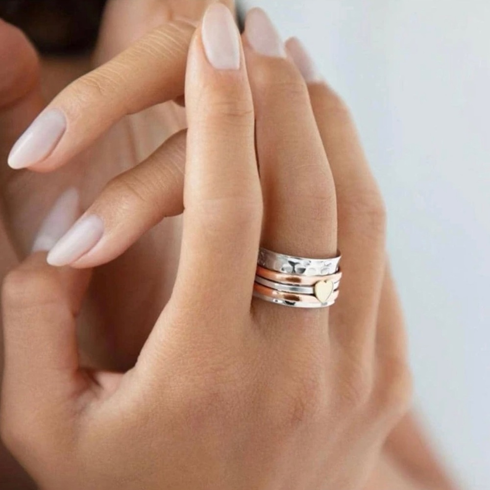 Sterling silver fidget ring
